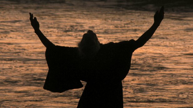 (© 2021 The Unnamable Dance Film Committee)