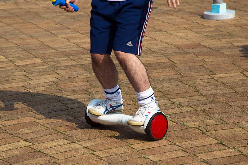 Hover Crosse
