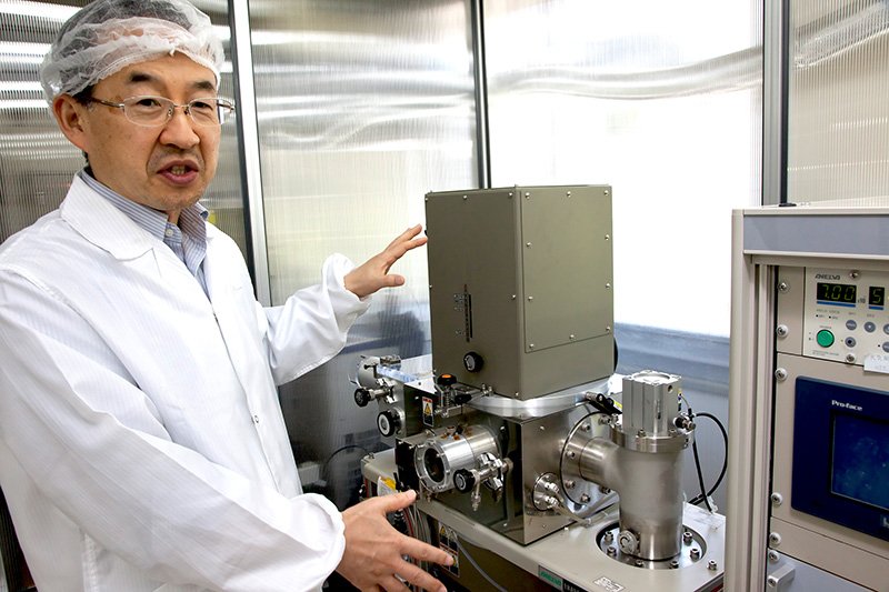 生材研でセンサ医工学を担当する三林浩二教授。