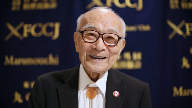 日本外国特派員協会での記者会見で(2024年10月22日撮影、時事)
