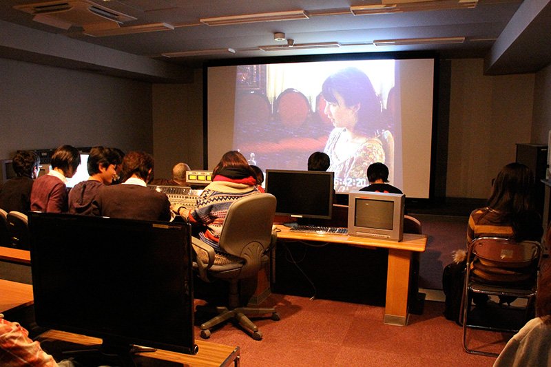 « Former des cinéastes dignes de l’héritage du cinéma japonais »