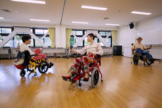 正为演出紧锣密鼓地排练