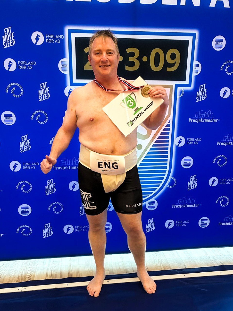 Lance Wicks took bronze in the men’s 92-kilogram category at the European Sumō Cup Norway 2025. (Courtesy of Lance Wicks)