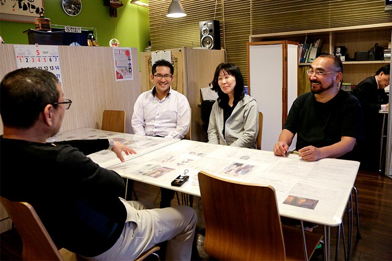 Una reunión de los empleados de la Nippon Kakekomidera