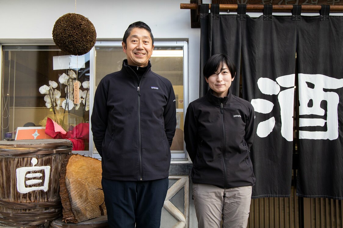 「震災までは、こんなに自分が表に立って仕事するとは思わなかった」と語る真樹さんと穏彦さん