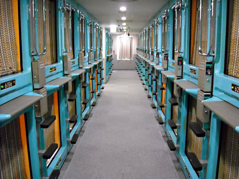 A standard capsule hotel layout.