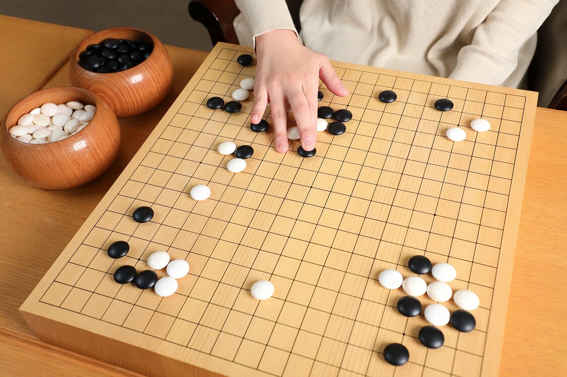 「硬頸精神」で勝利をつかむ——囲碁女流棋士・謝依旻六段に聞く
