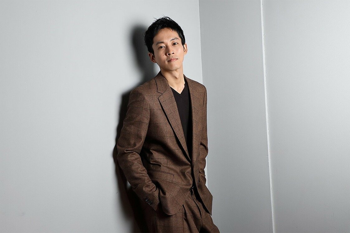 松坂桃李のバランス感覚：役者は常に「挑戦」、自分に戻れる「平穏」な居場所をとっておきたい