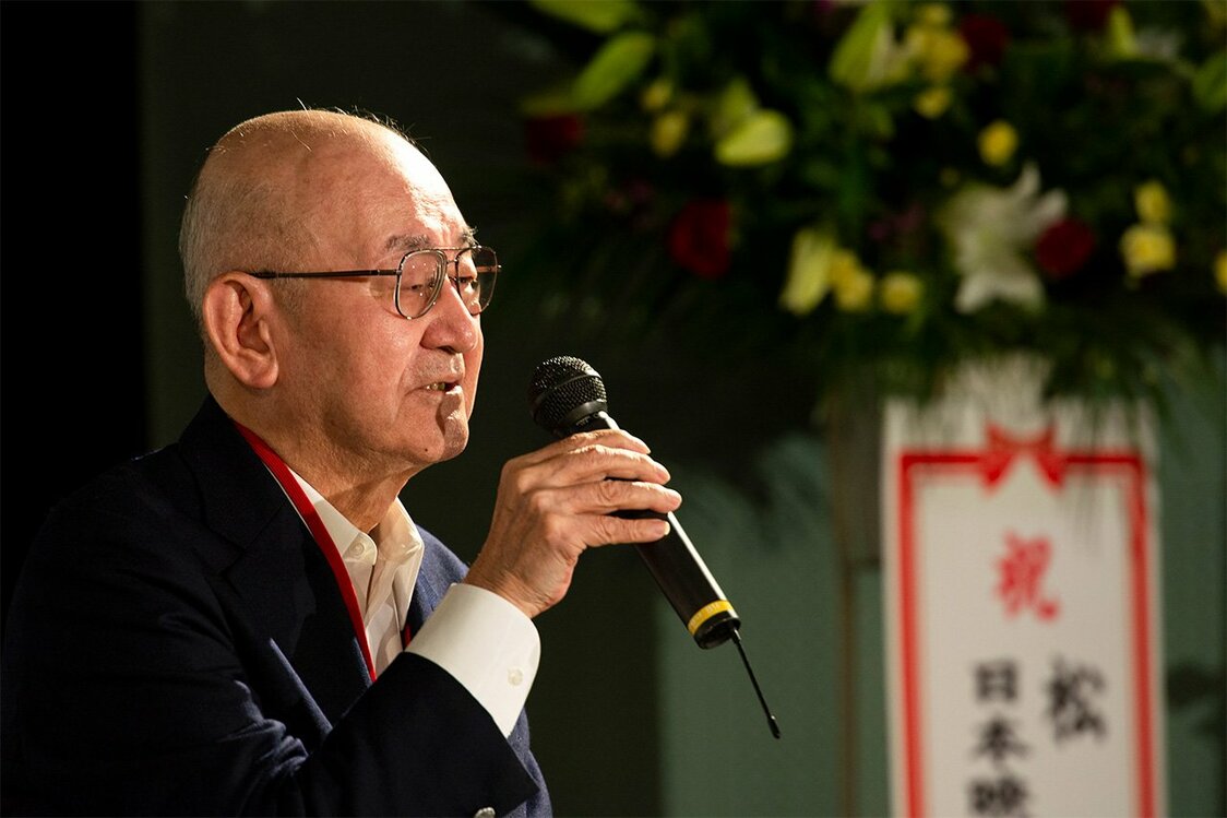 纪念小津安二郎暨蓼科高原电影节上，在电影上映的间隙聊起舅舅的长井秀行
