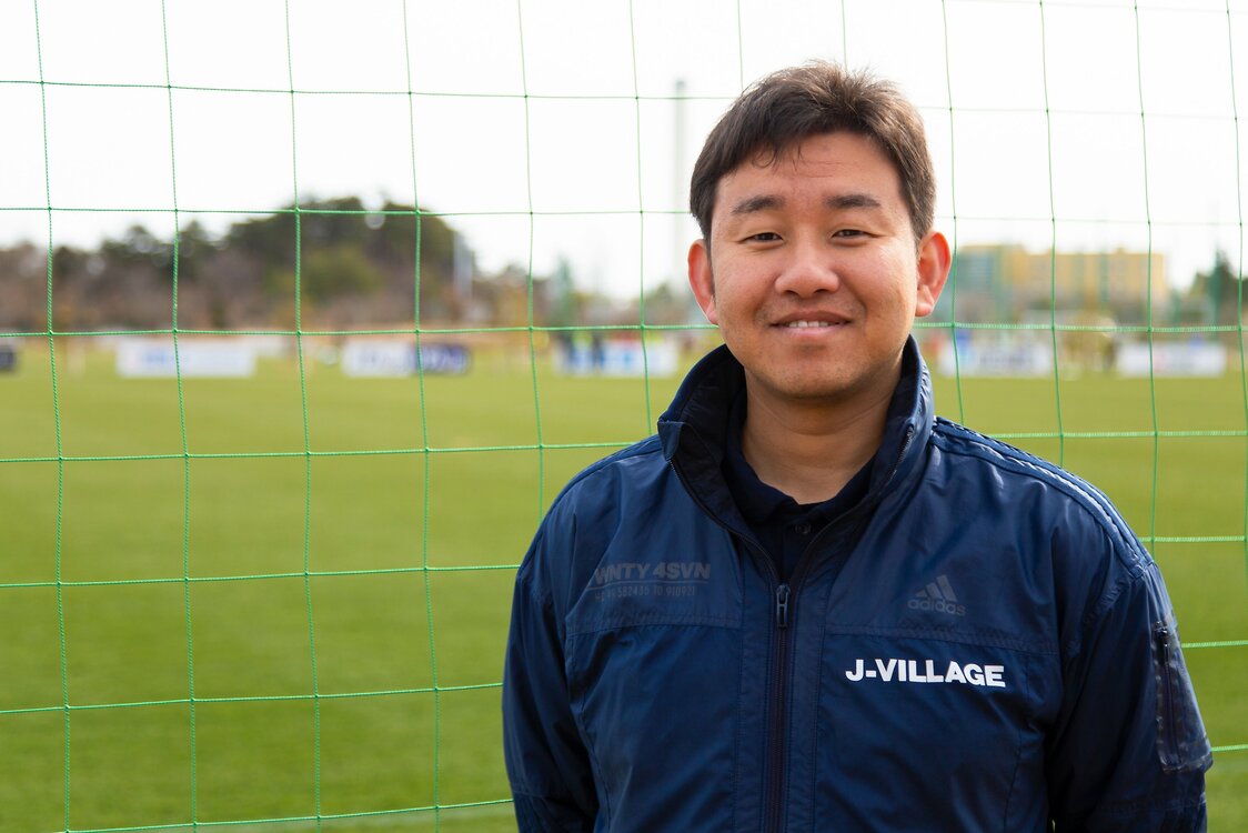 Takana Yûsuke, en charge de la communication du J-Village