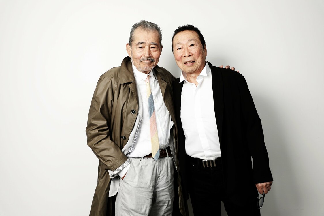 藤竜也と石倉三郎、“撮影所育ち”のベテランが初共演　映画『それいけ！ゲートボールさくら組』で同級生役