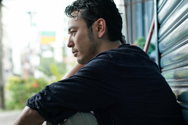 映画『パラダイス・ネクスト』の妻夫木聡 © 2019 JOINT PICTURES CO.,LTD. AND SHIMENSOKA CO.,LTD. ALL RIGHTS RESERVED