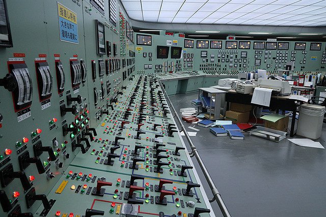 La salle centrale de contrôle a été fidèlement reproduite pour le film ©2020 Comité de production « Fukushima 50 »