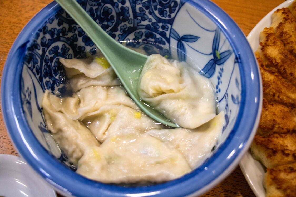 Les sui-gyôza sont une excellente alternative pour apprécier la chair moelleuse des petits raviolis.
